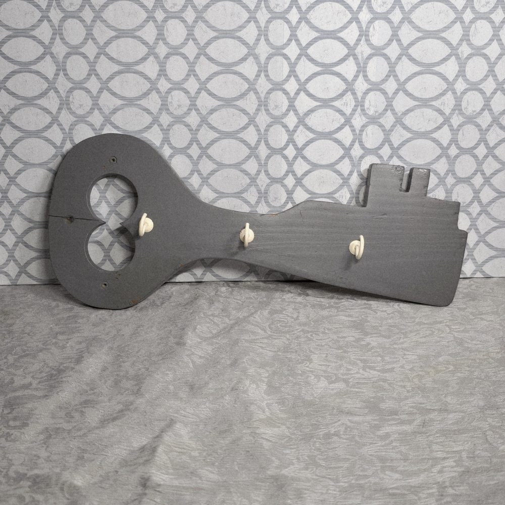 Vintage Wooden Skeleton Key Wall Hook Rack Gray Painted Entry Organizer 12x6x1
